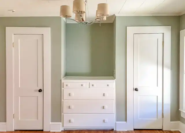 Property at 131 Carolina Ave, Burlington, NC, 27215, 2 beds, 1 bath, [object Object]