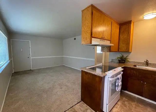 Property at Capitol Avenue (2316) - 2316 Capitol Ave, Sacramento, CA, 95816, 1 bed, 1 bath, [object Object]