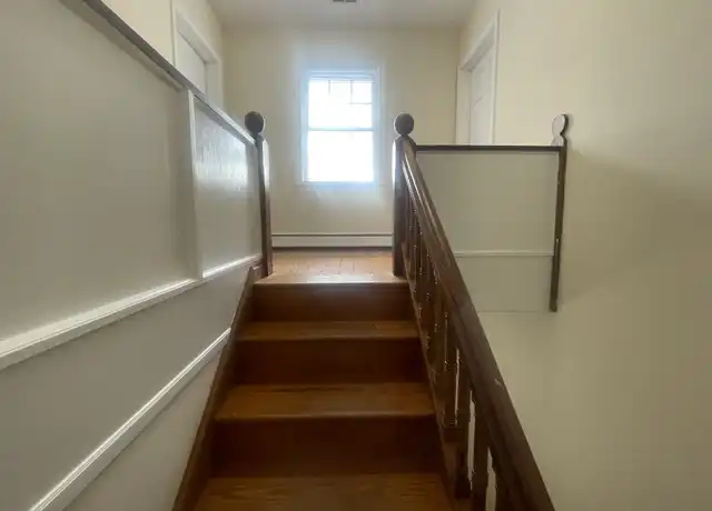 Property at 414 S East St Unit 2, Culpeper, VA, 22701, 2 beds, 1.5 baths, [object Object]