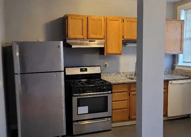 Property at 6621 S Greenwood Ave Unit 2, Chicago, IL, 60637, 1 bed, 1 bath, [object Object]