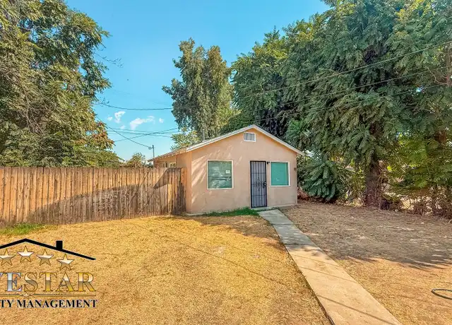 Property at 1001 Woodrow Ave, Bakersfield, CA, 93308, 1 bed, 1 bath, [object Object]