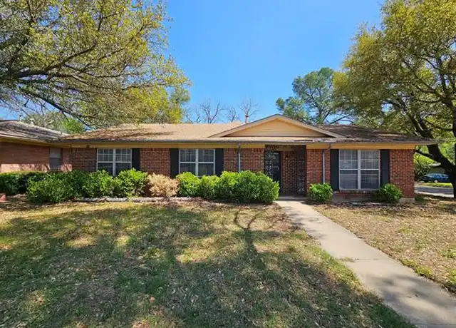 Property at 2100 Redwood Pl, Denton, TX, 76209, 5 beds, 4 baths, [object Object]