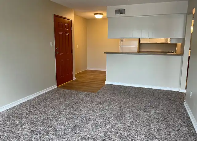Property at 5907 Reeds Rd, Mission, KS, 66202, 1 bed, 1 bath, [object Object]