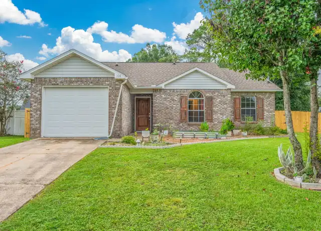Property at 104 Oak Terrace Dr, Crestview, FL, 32539, 3 beds, 2 baths, [object Object]