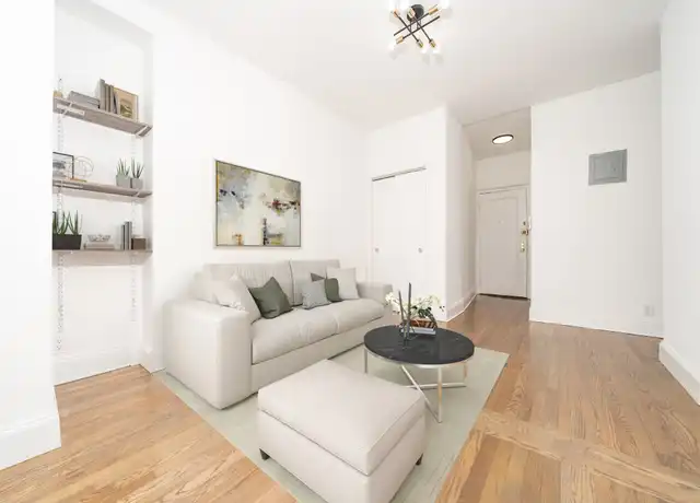 Property at 118 E 91st St Unit 4C, New York, NY, 10128, 3 beds, 1 bath, [object Object]