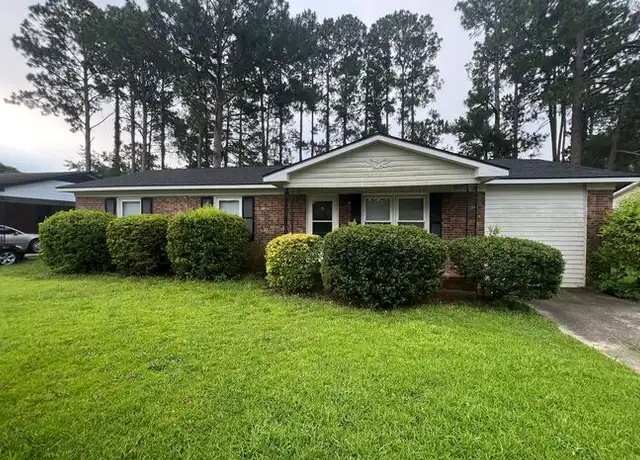 Property at 5132 Foxfire Rd, Fayetteville, NC, 28303, 3 beds, 2 baths, [object Object]