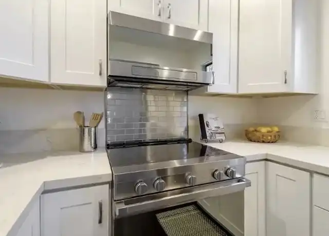 Property at 478 N Winchester Blvd #3, Santa Clara, CA, 95050, 1 bed, 1 bath, [object Object]