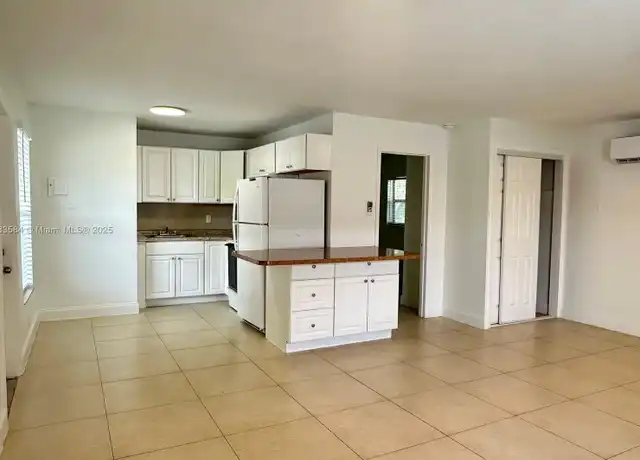 Property at 1411 N Dixie Hwy Unit 6, Fort Lauderdale, FL, 33304, 1 bed, 1 bath, [object Object]