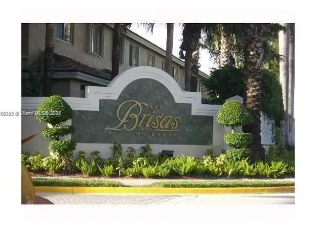 Property at 5737 NW 114th Path #111, Doral, FL, 33178, 3 beds, 2.5 baths, [object Object]