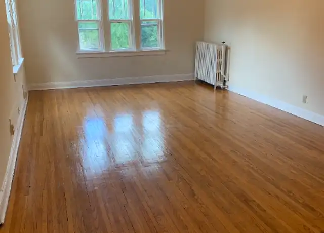 Property at 542 Lincoln Ave Unit 309, St Paul, MN, 55102, 2 beds, 1 bath, [object Object]