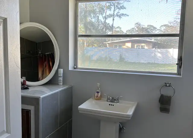 Property at 3701 Golfview Rd Unit B, Sebring, FL, 33875, 0 beds, 1 bath, [object Object]