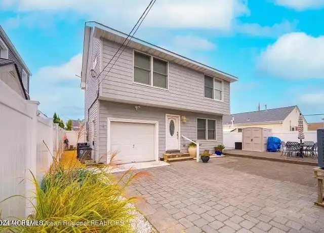 Property at 2302 Grand Central Ave Unit B, Lavallette, NJ, 08735, 3 beds, 1.5 baths, [object Object]