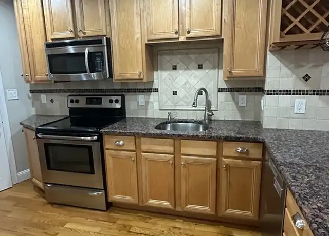 Property at 139 Salem St Unit 1, Boston, MA, 02113, 1 bed, 1.5 baths, [object Object]