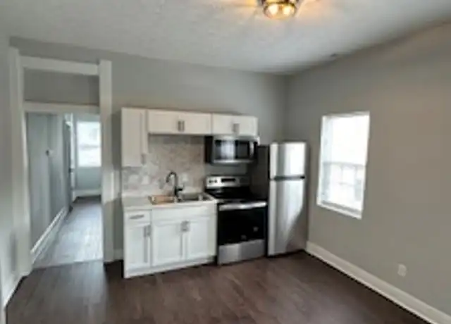 Property at 1338 E Market St #05, Indianapolis, IN, 46202, 1 bed, 1 bath, [object Object]