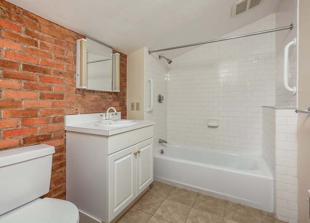Photo of 133 Sudbury Rd Unit 1, Concord, MA 01742
