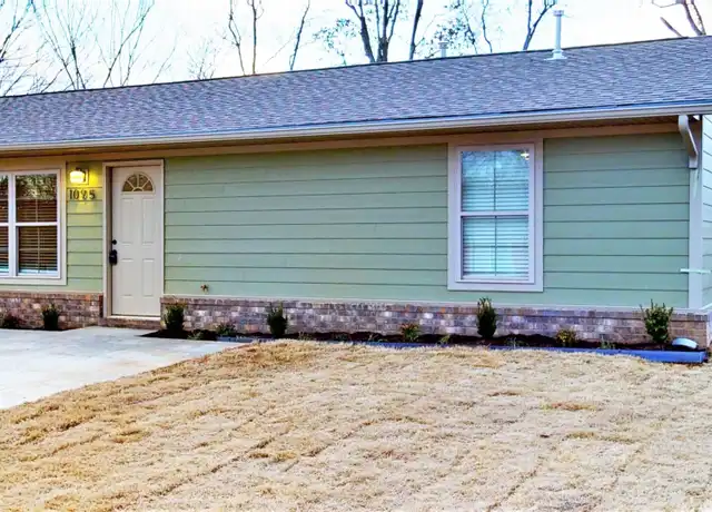 Property at 1011 N Brook Dr Unit 1011, Fayetteville, AR, 72704, 2 beds, 2 baths, [object Object]
