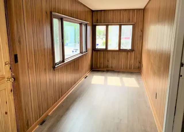 Property at 49 Thornton St, Quincy, MA, 02170, 3 beds, 1 bath, [object Object]