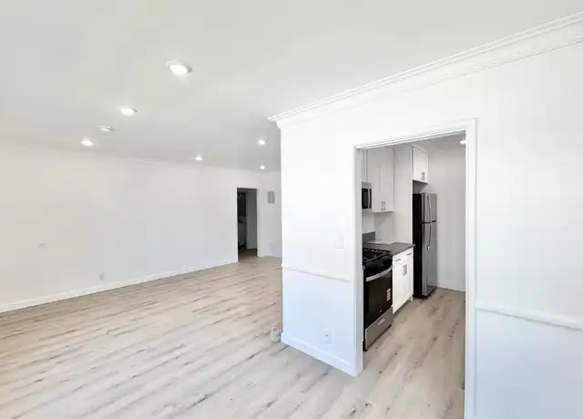 Property at 1206 S Sherbourne Dr Unit 1, Los Angeles, CA, 90035, 2 beds, 1 bath, [object Object]