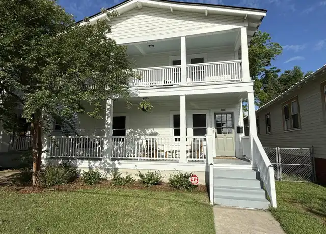Property at 1011 Ashley Ave, Charleston, SC, 29403, 4 beds, 3 baths, [object Object]