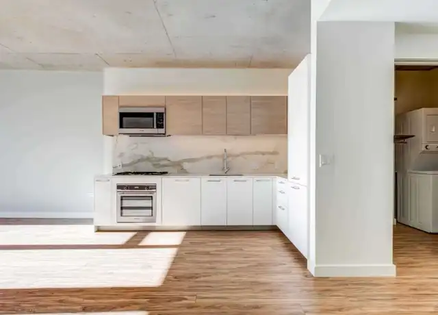 Property at 620 W Randolph St, Chicago, IL, 60661, 1 bed, 1 bath, [object Object]