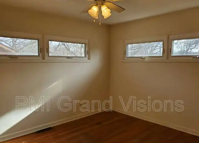 Property at 3314 N Taylor Ave, Decatur, IL, 62526, 3 beds, 1 bath, [object Object]
