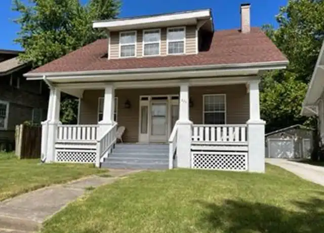 Property at 826 S McCann Ave, Springfield, MO, 65804, 3 beds, 2 baths, [object Object]