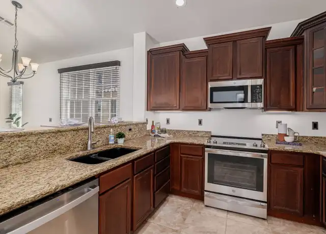 Property at 2127 E Huntington Dr, Phoenix, AZ, 85040, 3 beds, 2 baths, [object Object]