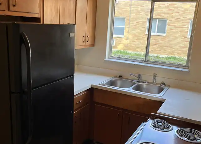 Property at 1434 N James H McGee Blvd Unit 2, Dayton, OH, 45417, 1 bed, 1 bath, [object Object]