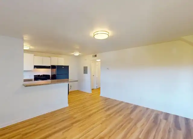 Property at 7 Merrydale Rd Unit 6, San Rafael, CA, 94903, 2 beds, 1 bath, [object Object]