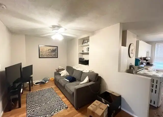 Property at 2 Baldwin Pl Unit 3L, Boston, MA, 02113, 1 bed, 1 bath, [object Object]