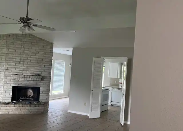 Property at 22714 Paradise Gate Dr, Spring, TX, 77373, 3 beds, 2 baths, [object Object]