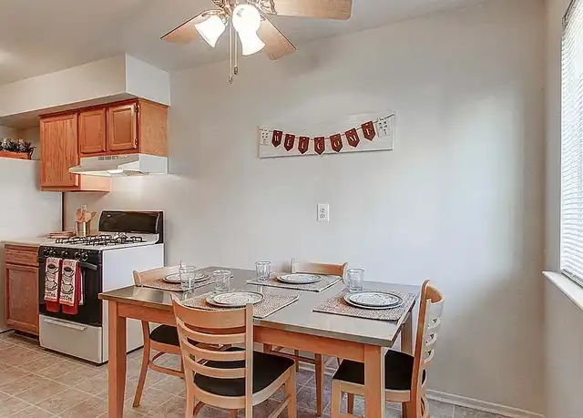 Property at The Hamptons of Brownstown Apartments - 18537 Pine W, Brownstown Charter Twp, MI, 48193, 2-3 beds, 1 bath, [object Object]