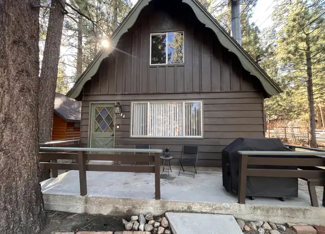Property at 344 W Aeroplane Blvd, Big Bear City, CA, 92314, 2 beds, 1 bath, [object Object]