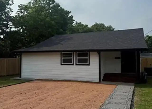 Property at 111 E San Antonio Ave, Cooper, TX, 75432, 3 beds, 2 baths, [object Object]