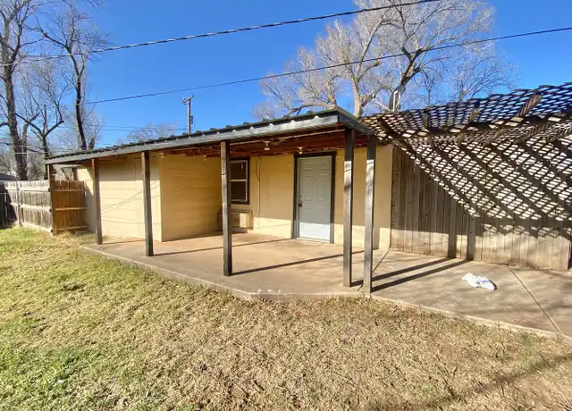 Property at 2115 22nd St, Lubbock, TX, 79411, 1 bed, 1 bath, [object Object]