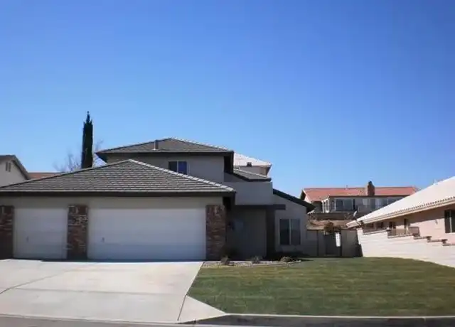 Property at 13520 Chinquapin Dr, Victorville, CA, 92395, 4 beds, 2 baths, [object Object]