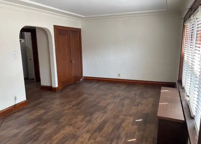 Property at 3066 N 49th St Unit 3066-2, Milwaukee, WI, 53210, 1 bed, 1 bath, [object Object]
