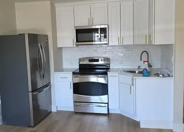 Property at 6331 76th St Unit 2nd, Flushing, NY, 11379, 2 beds, 1 bath, [object Object]
