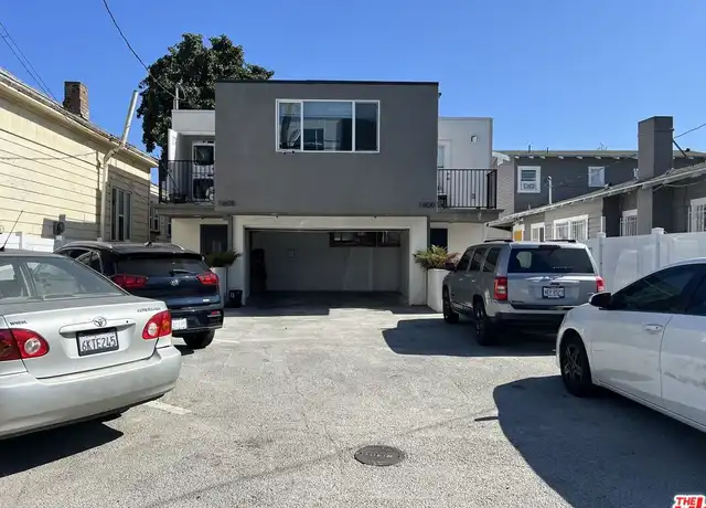 Property at 1608 W 36th St, Los Angeles, CA, 90018, 0 beds, 1 bath, [object Object]
