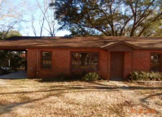 Property at 2371 Vermillion Dr, Mobile, AL, 36605, 3 beds, 1 bath, [object Object]