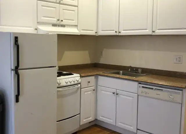 Property at 26 Phillips St Unit 1, Boston, MA, 02114, 2 beds, 1 bath, [object Object]