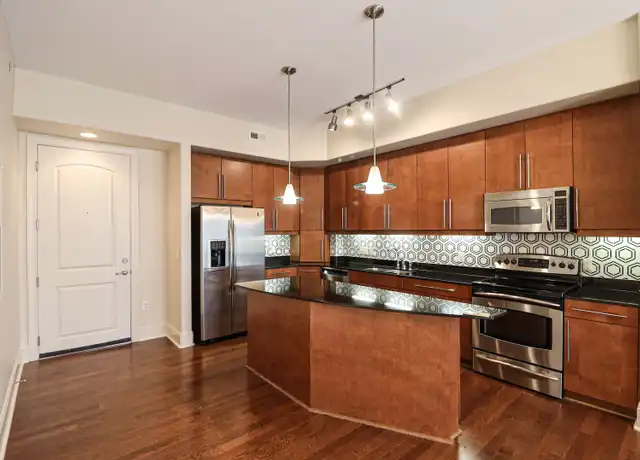 Property at 4625 Piedmont Row Dr #402, Charlotte, NC, 28210, 1 bed, 1 bath, [object Object]
