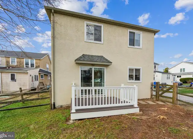 Property at 350 Morris Rd #2, Wayne, PA, 19087, 2 beds, 2.5 baths, [object Object]