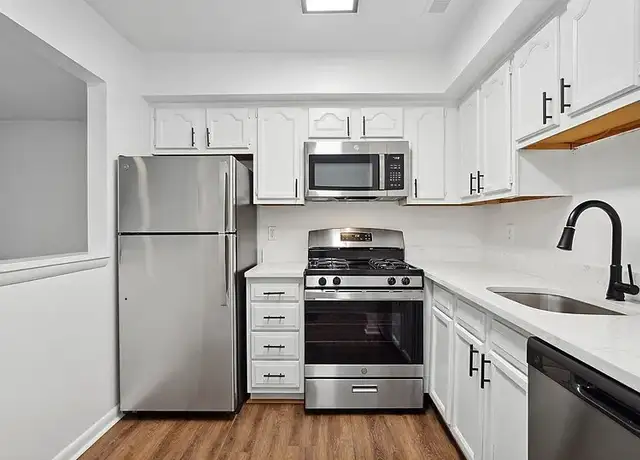 Photo of 21 Garrison View Rd, Owings Mills, MD 21117