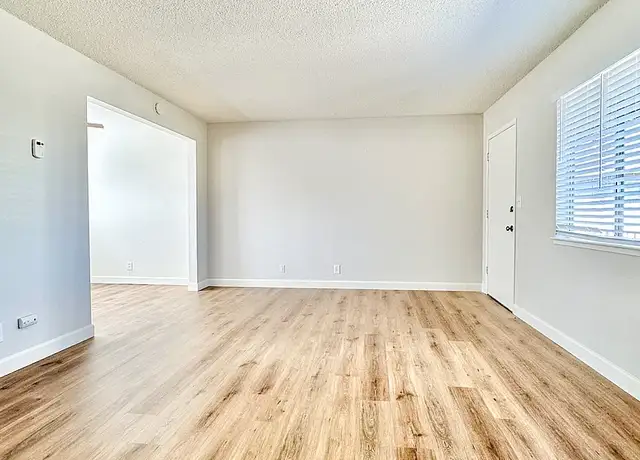 Photo of 892 Gallatin Dr, Santa Clara, CA 95051