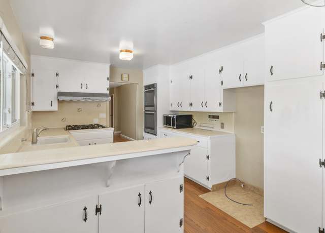 Photo of 15040 Sobey Rd, Saratoga, CA 95070