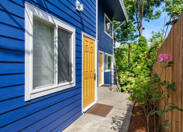 Property at 3967 Fremont Ave N Unit 5, Seattle, WA, 98103, 1 bed, 1 bath, [object Object]