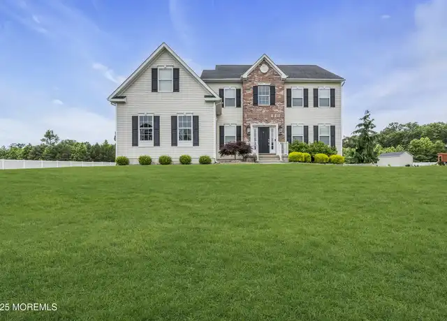 Property at 12 Wintergreen Ct, Jackson, NJ, 08527, 4 beds, 2.5 baths, [object Object]