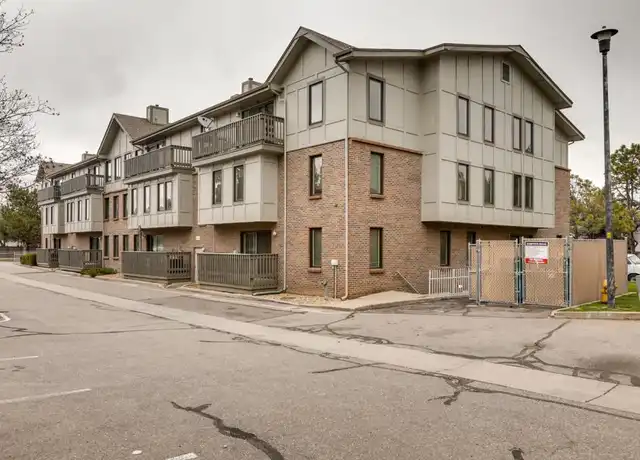 Property at 6425 S Dayton St #107, Englewood, CO, 80111, 3 beds, 2.5 baths, [object Object]