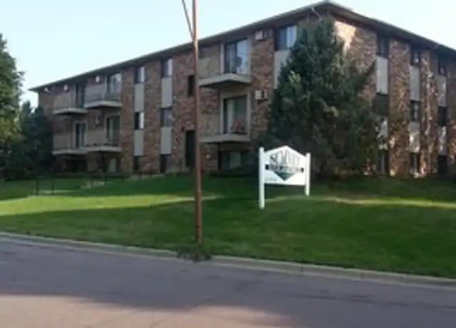 Property at 166 22nd St NW Unit 203, Owatonna, MN, 55060, 2 beds, 1 bath, [object Object]